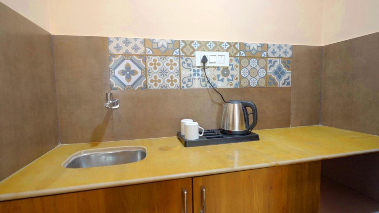 Atmani Waterfront Resort Cola Εξωτερικό φωτογραφία